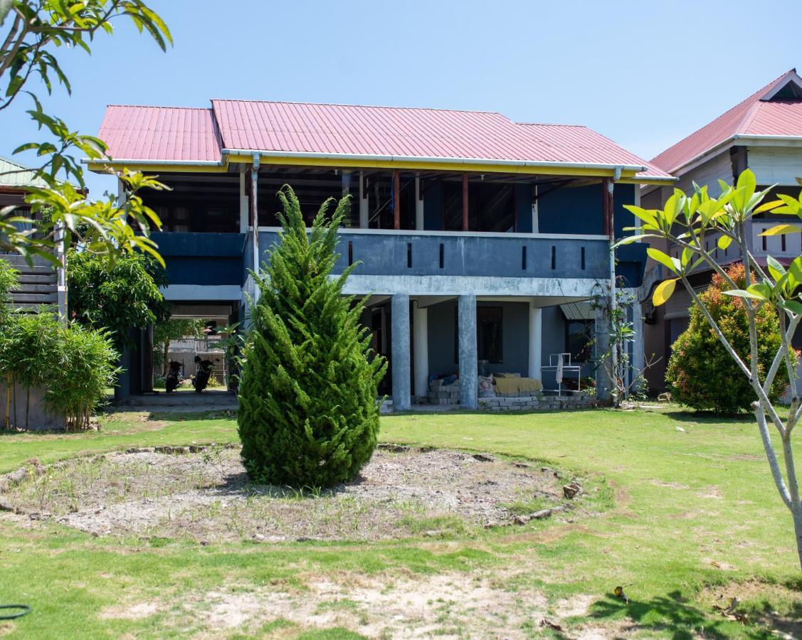 Apartmán Yuni Surf House Lagudri Exteriér fotografie